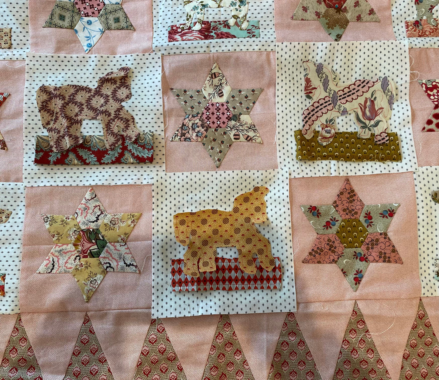Dog Gone It Quilt Pattern *DIGITAL VERSION*