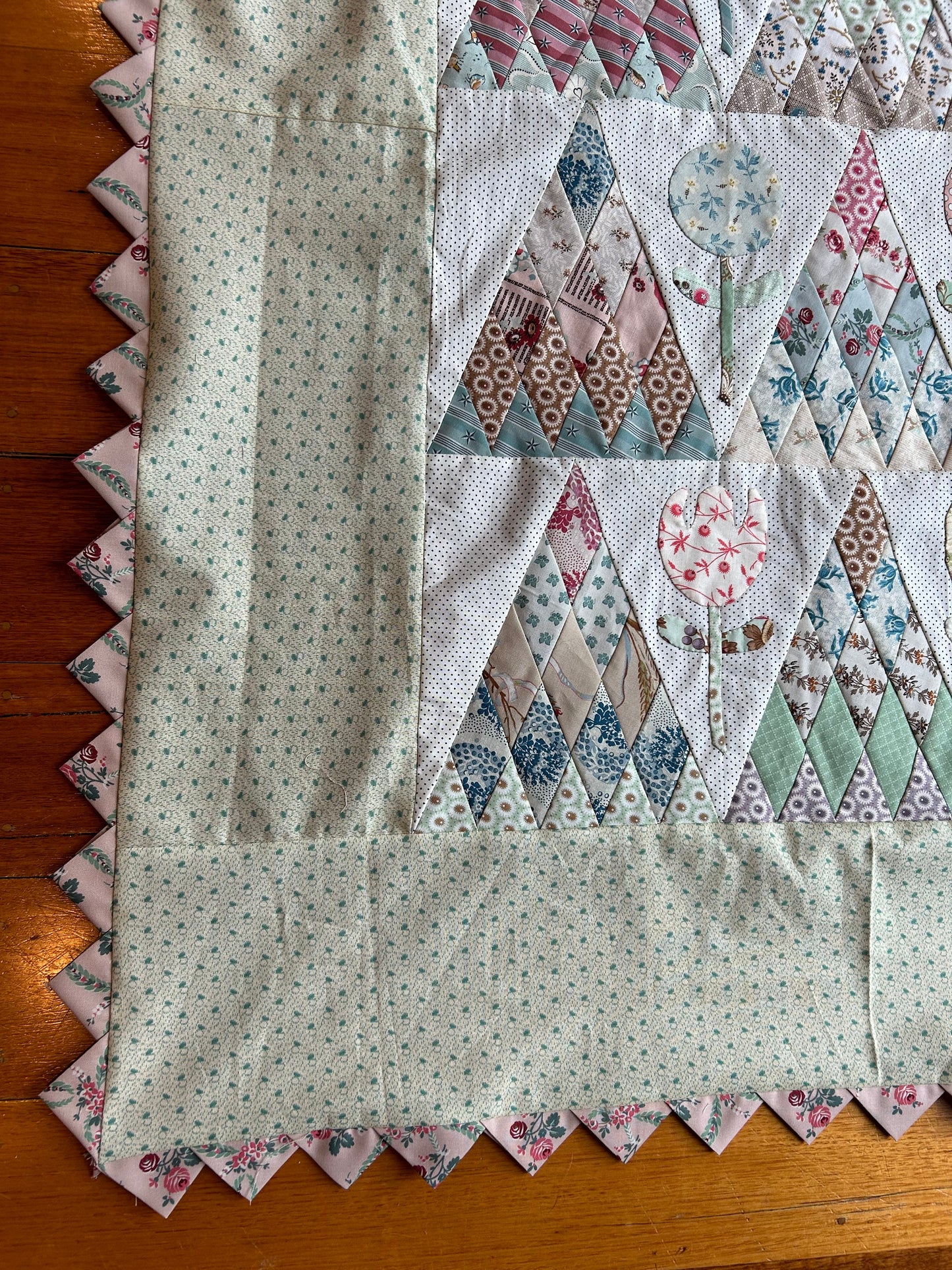 Tulip Mountain Quilt Pattern *DIGITAL VERSION*
