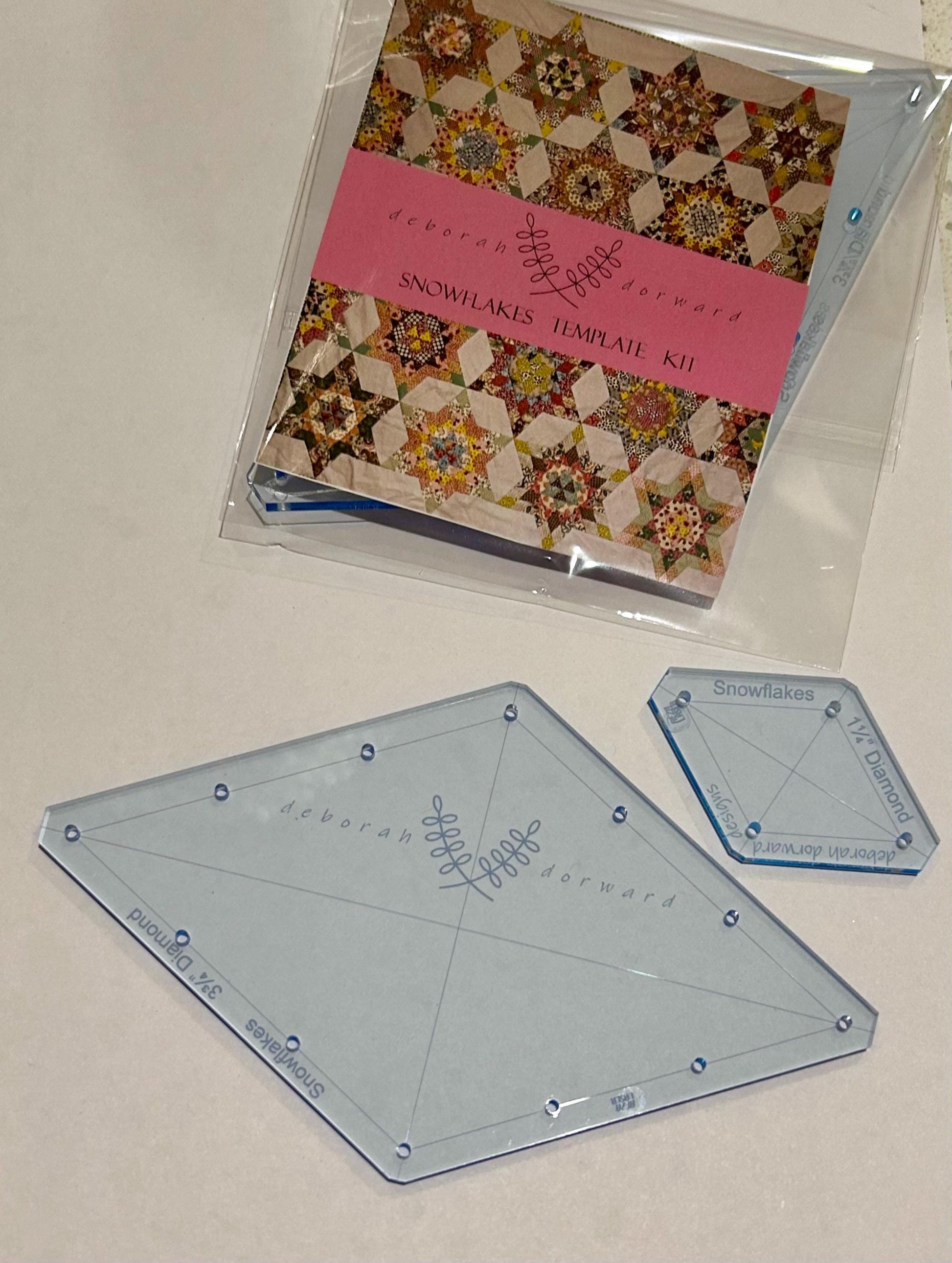 Snowflakes quilt pattern + Optional Template Kit